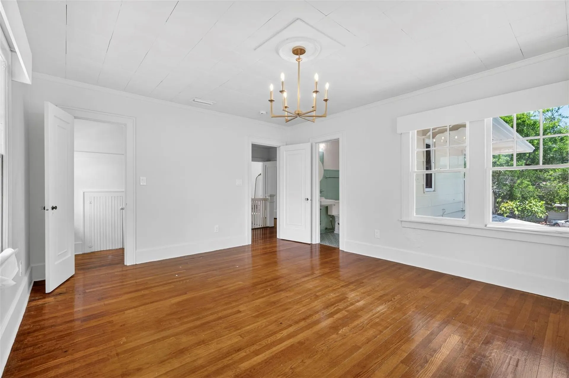 7602 Dartmouth Avenue N St Petersburg FL 33710