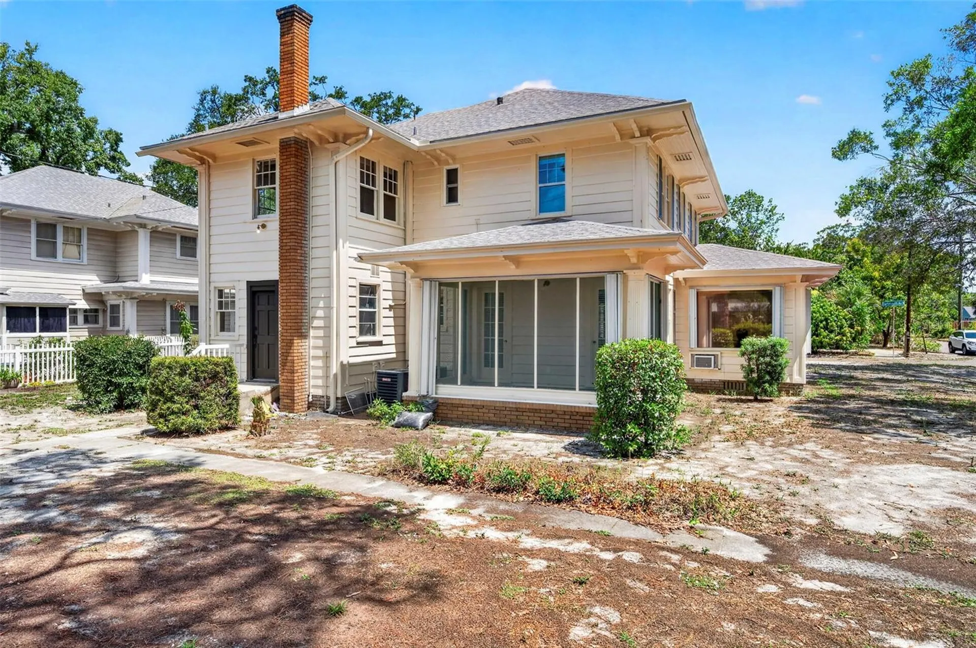 7602 Dartmouth Avenue N St Petersburg FL 33710