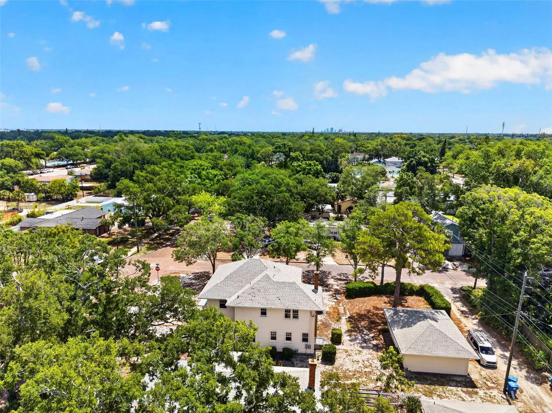 7602 Dartmouth Avenue N St Petersburg FL 33710