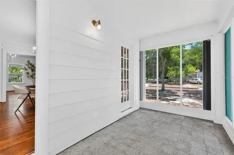 7602 Dartmouth Avenue N St Petersburg FL 33710