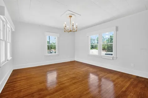 7602 Dartmouth Avenue N St Petersburg FL 33710