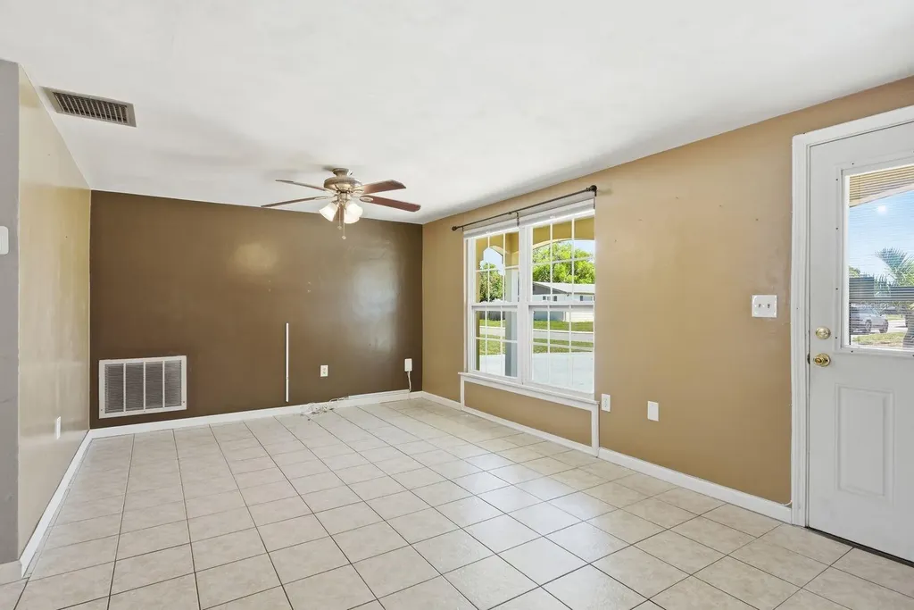3153 Moog Road Holiday FL 34691