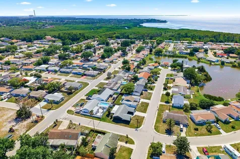 3153 Moog Road Holiday FL 34691