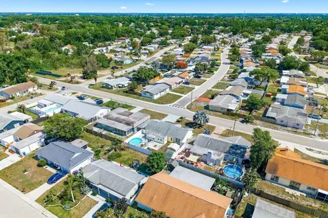 3153 Moog Road Holiday FL 34691