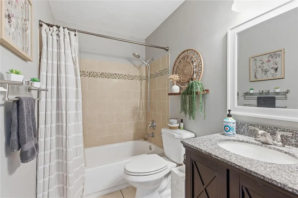 5162 Salmon Drive SE St Petersburg FL 33705