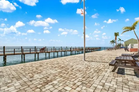 5162 Salmon Drive SE St Petersburg FL 33705