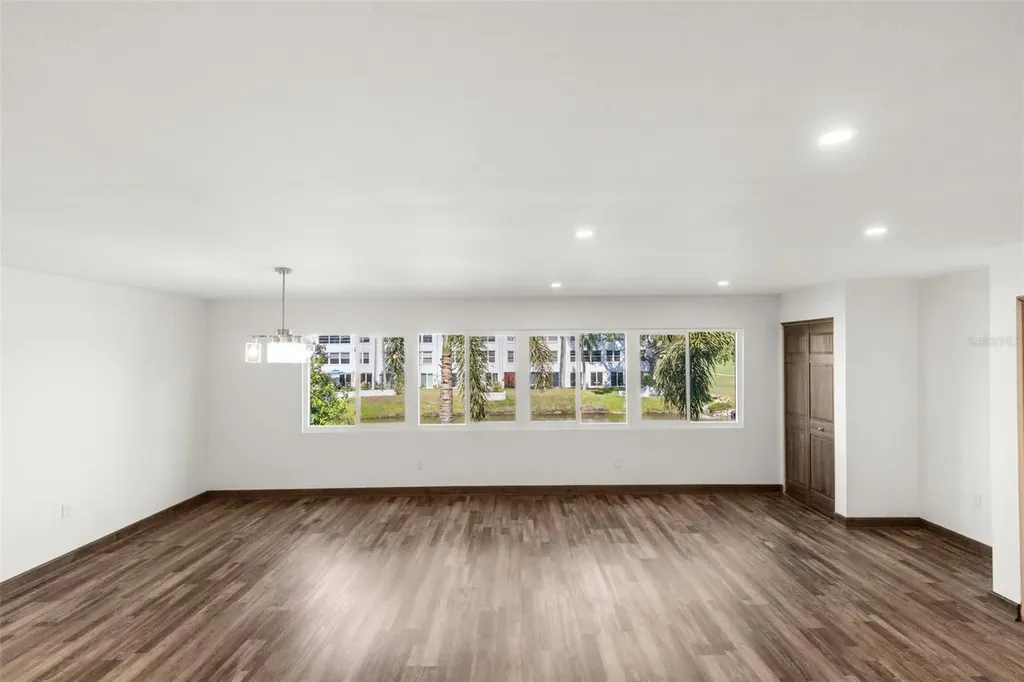 225 Country Club Drive Largo FL 33771