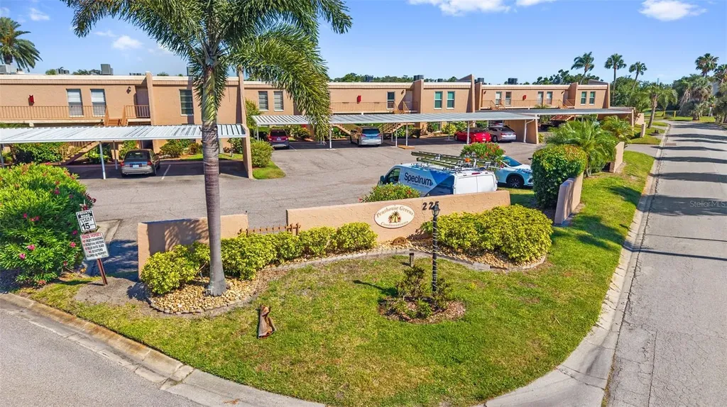 225 Country Club Drive Largo FL 33771