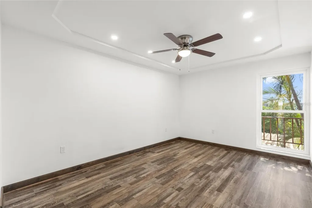 225 Country Club Drive Largo FL 33771