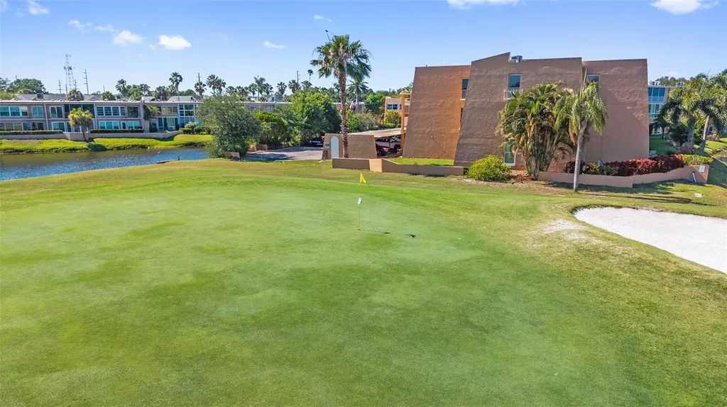 225 Country Club Drive Largo FL 33771