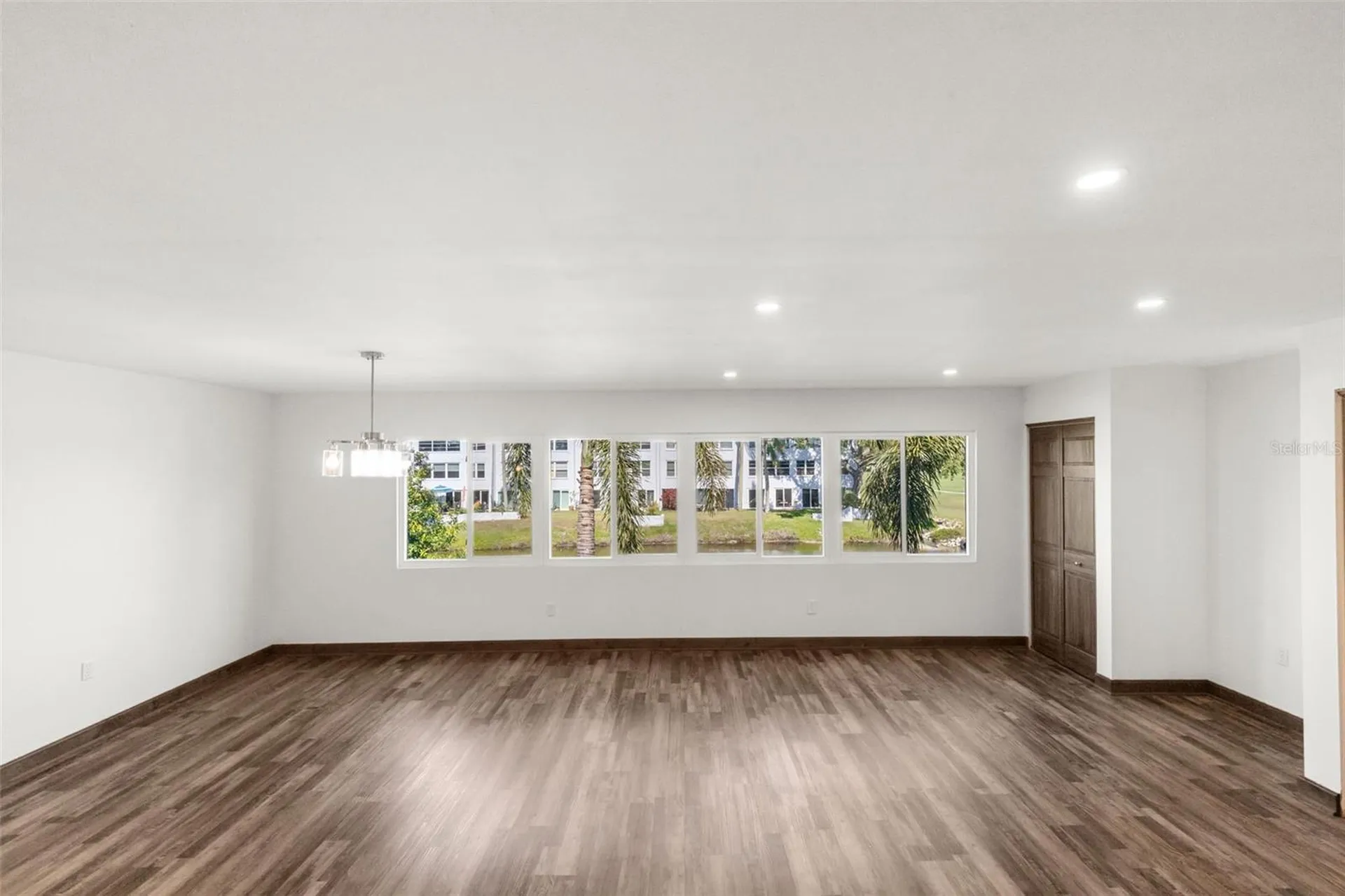 225 Country Club Drive Largo FL 33771