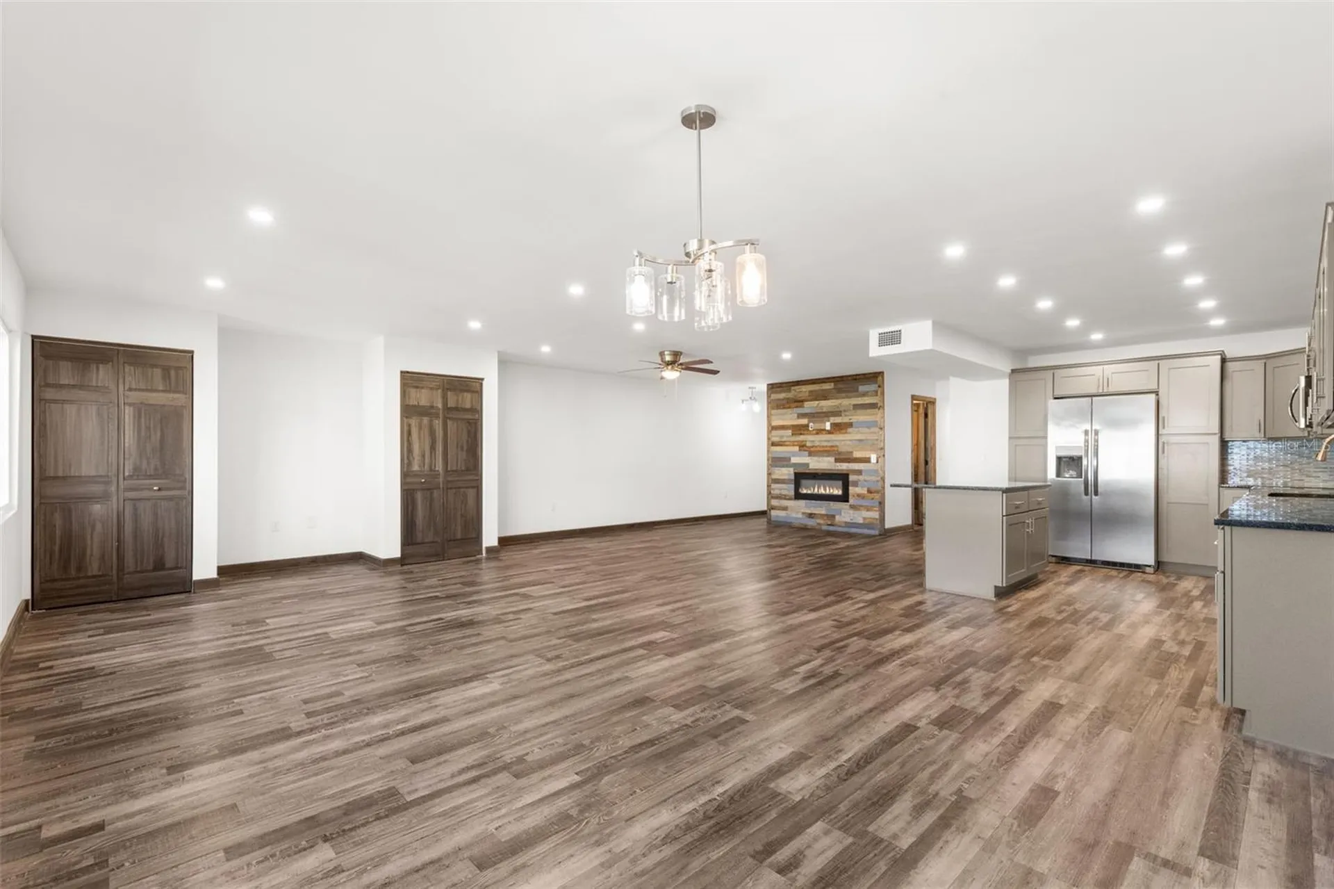 225 Country Club Drive Largo FL 33771