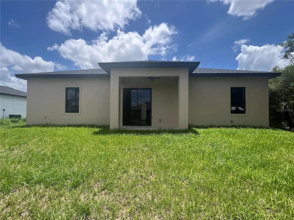 21492 Dollard Avenue Port Charlotte FL 33954