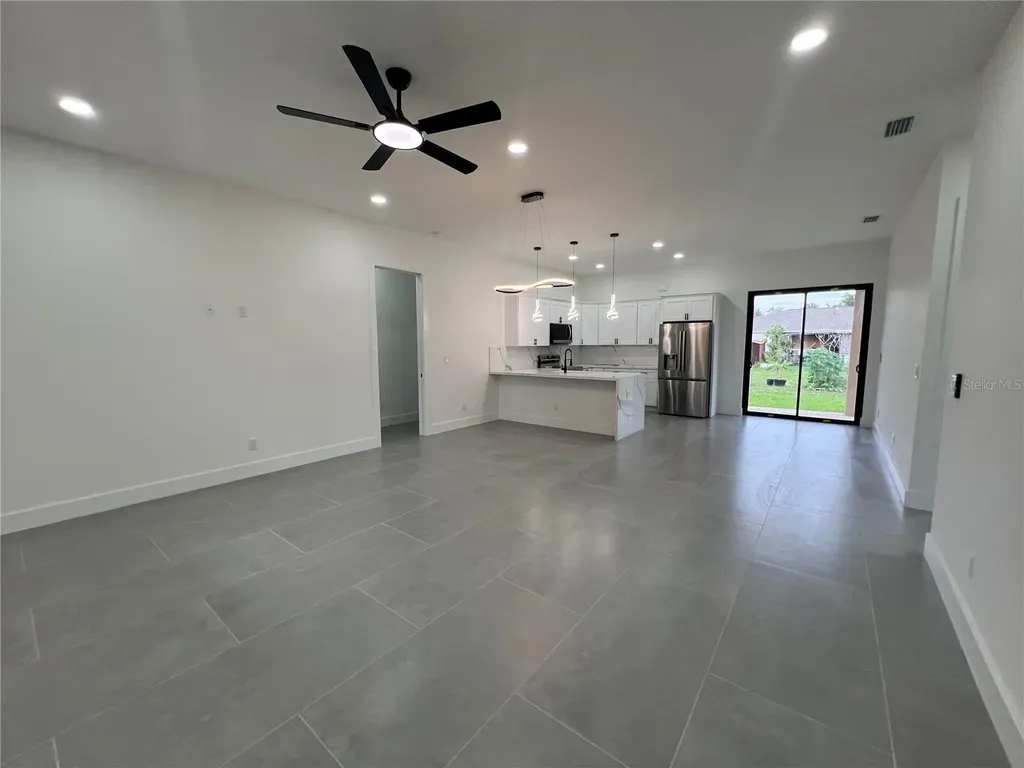 21492 Dollard Avenue Port Charlotte FL 33954