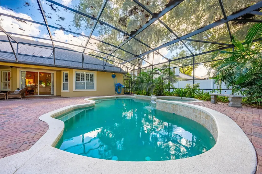 1648 Marina Lake Drive Kissimmee FL 34744