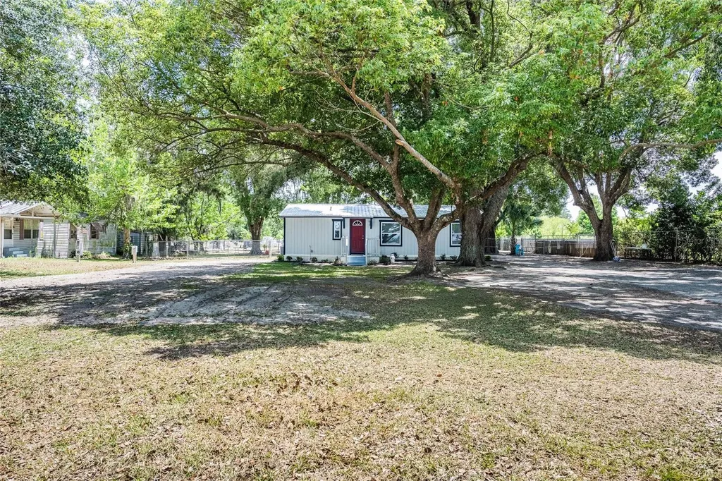5220 Spring Creek Drive Lakeland FL 33811