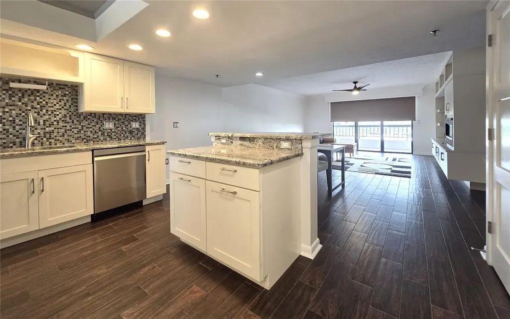 530 E Central Boulevard Orlando FL 32801