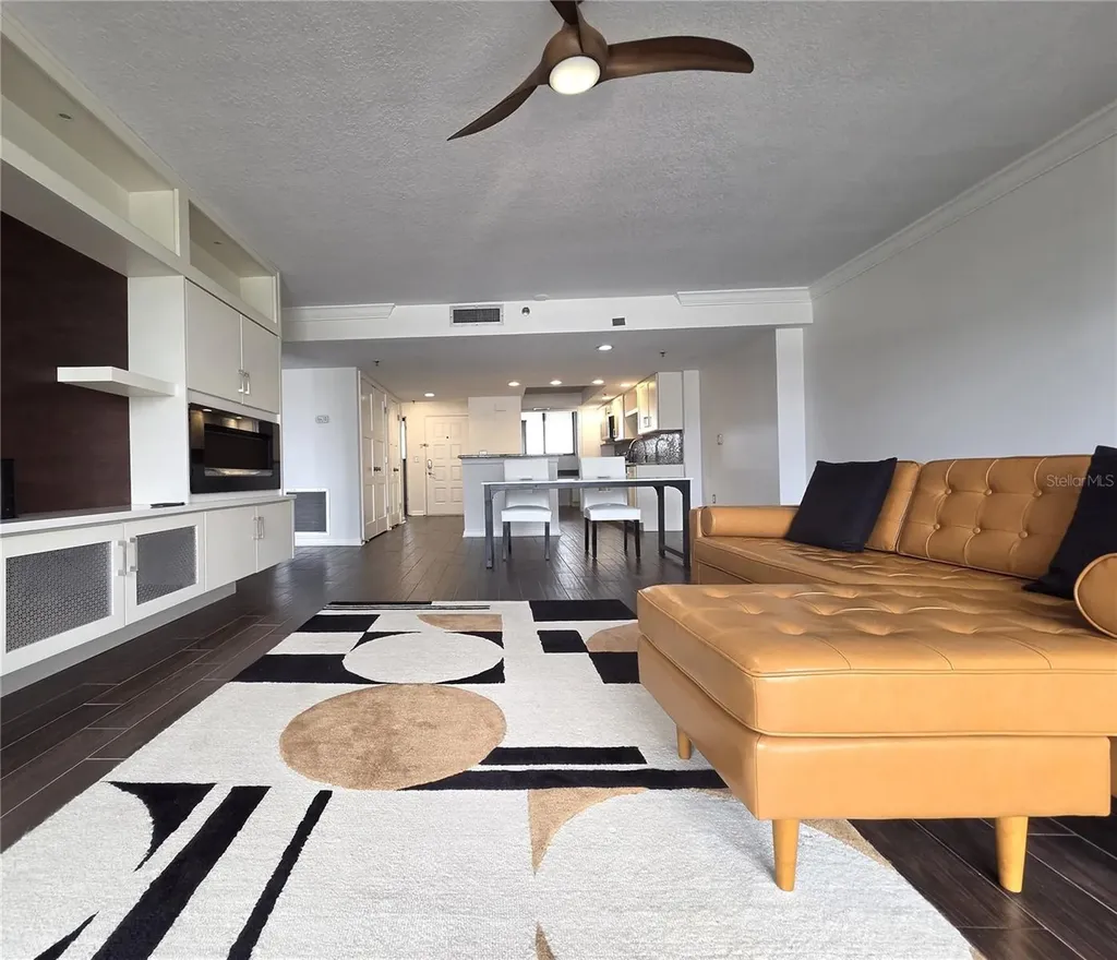 530 E Central Boulevard Orlando FL 32801