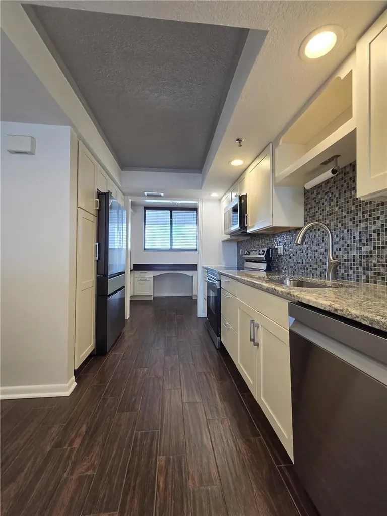 530 E Central Boulevard Orlando FL 32801