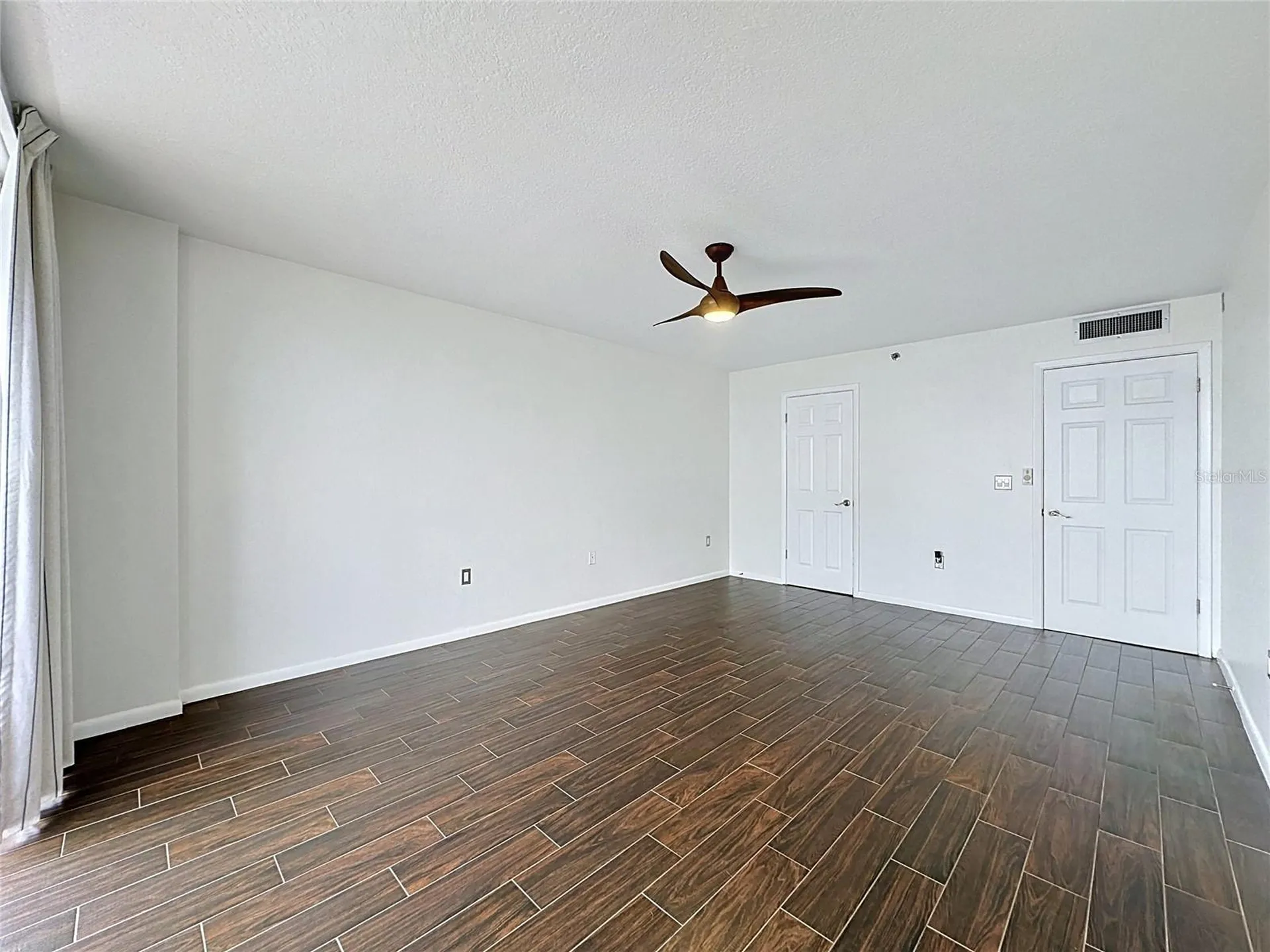 530 E Central Boulevard Orlando FL 32801