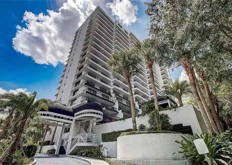 530 E Central Boulevard Orlando FL 32801