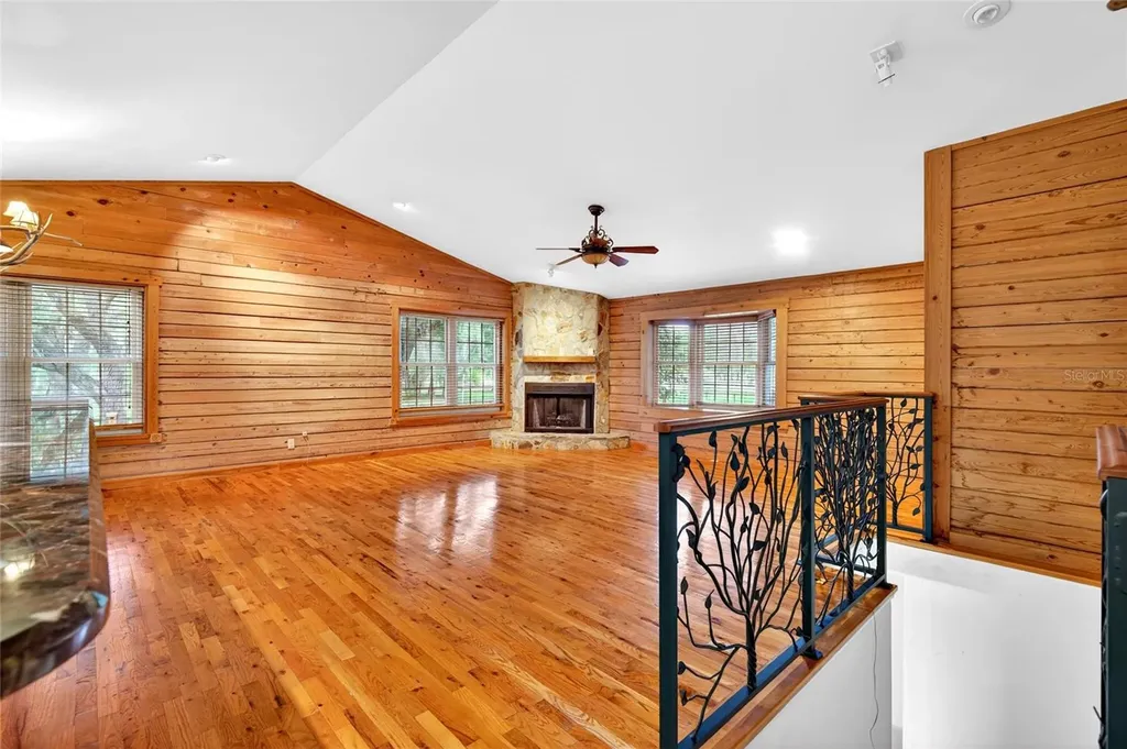 11630 SE 78th Street Morriston FL 32668