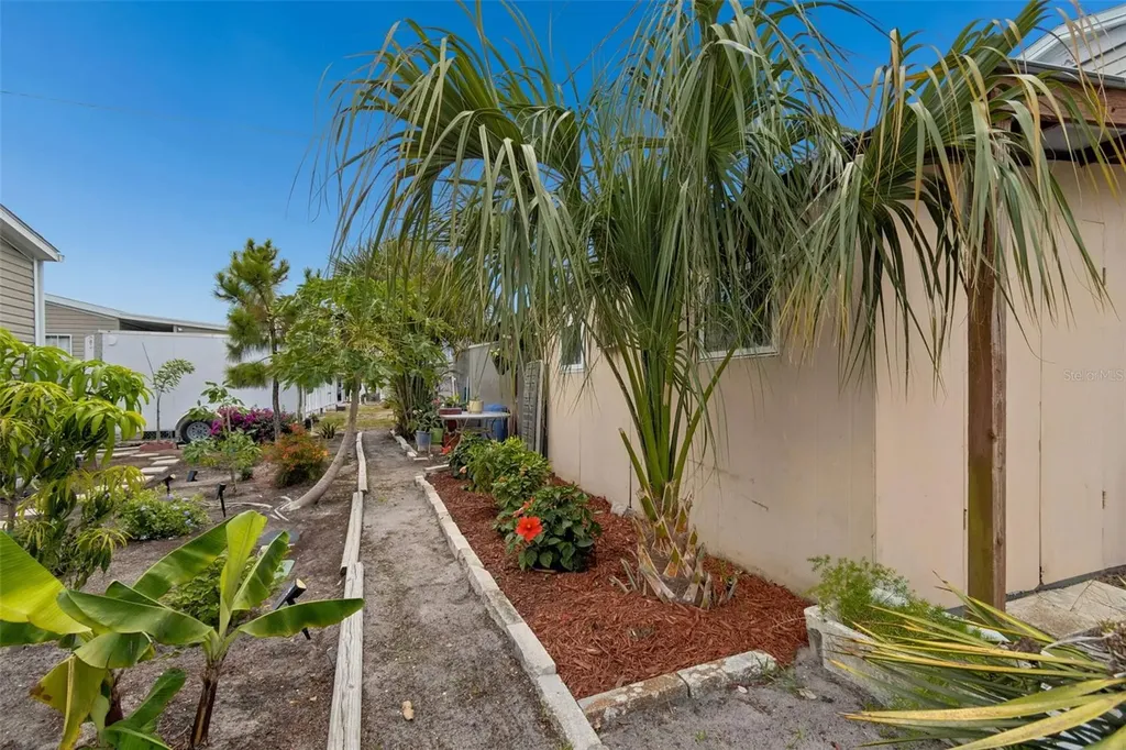 12701 126th Avenue Largo FL 33774