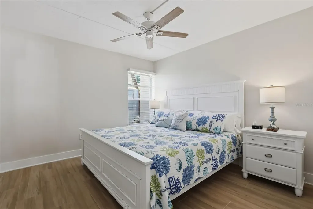 5950 Midnight Pass Road Sarasota FL 34242