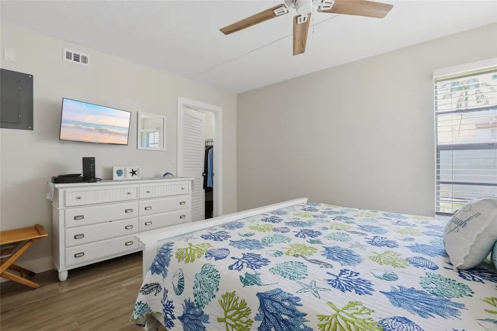 5950 Midnight Pass Road Sarasota FL 34242