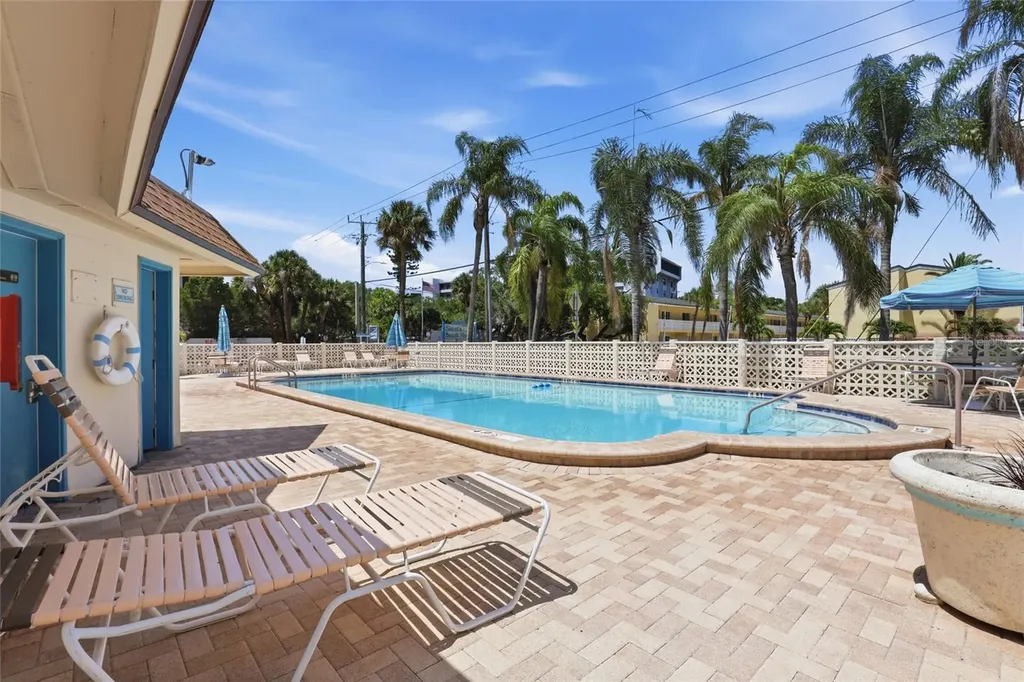 5950 Midnight Pass Road Sarasota FL 34242