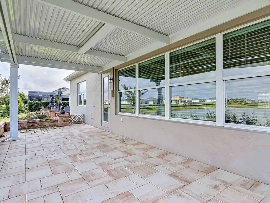 8461 Bridgeport Bay Circle Mount Dora FL 32757
