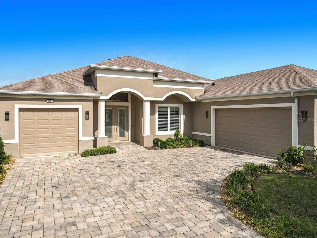 8461 Bridgeport Bay Circle Mount Dora FL 32757