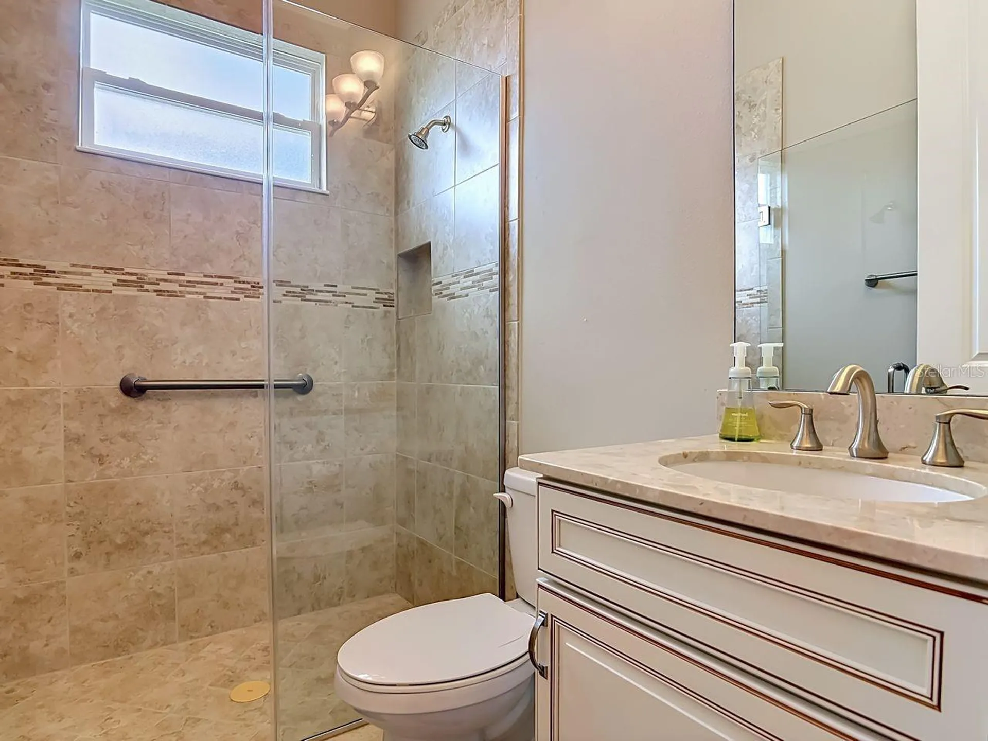 8461 Bridgeport Bay Circle Mount Dora FL 32757