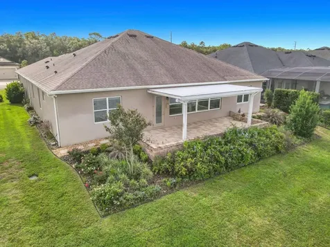 8461 Bridgeport Bay Circle Mount Dora FL 32757