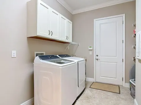 8461 Bridgeport Bay Circle Mount Dora FL 32757