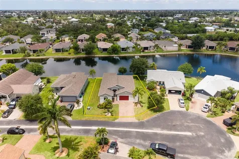 8648 Lake Front Court Punta Gorda FL 33950