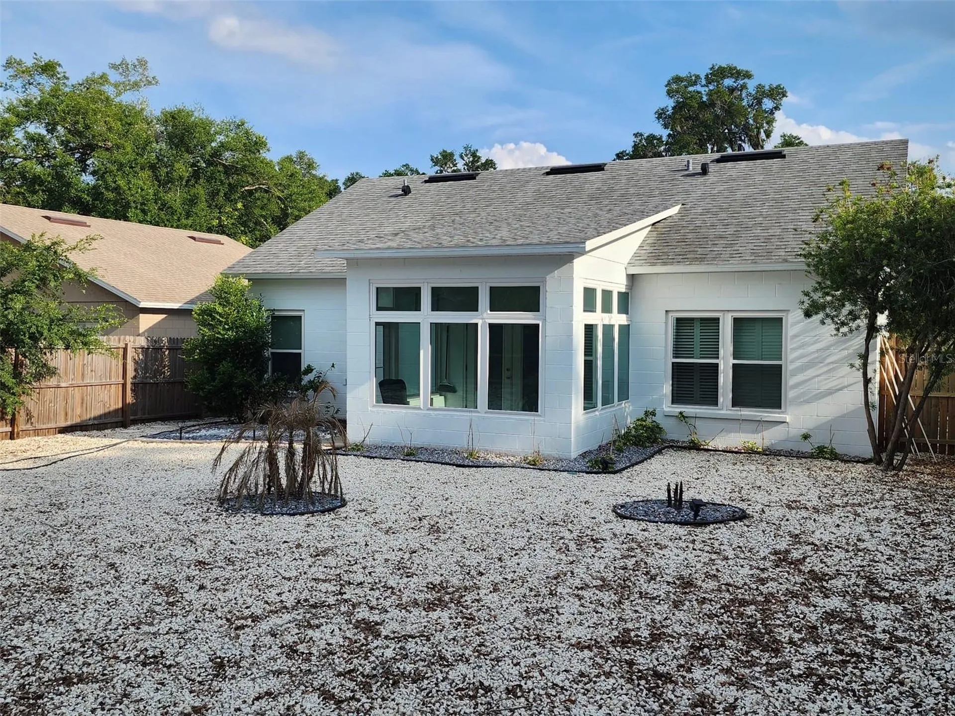 327 Heritage Estates Lane Deland FL 32720
