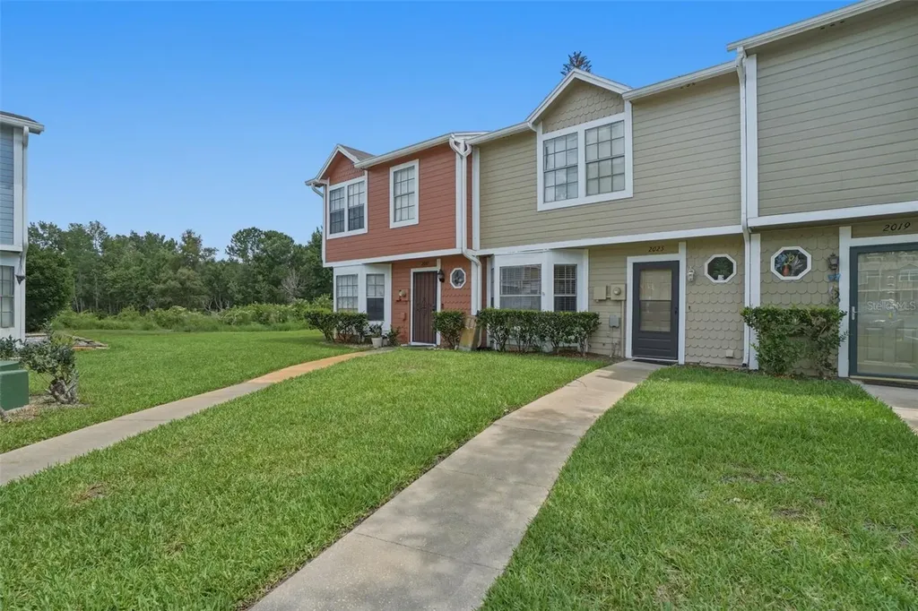 2025 Waterleaf Street Orlando FL 32837