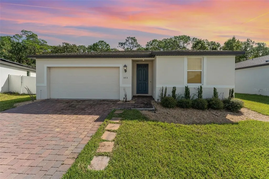 573 Vista Villages Boulevard Davenport FL 33896