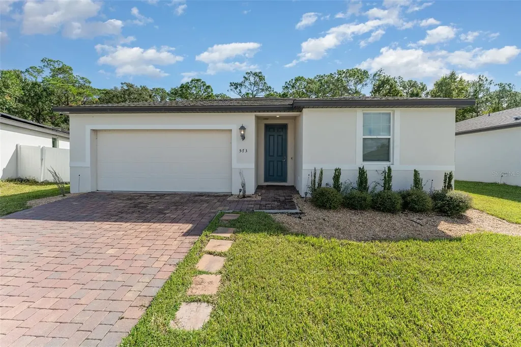 573 Vista Villages Boulevard Davenport FL 33896