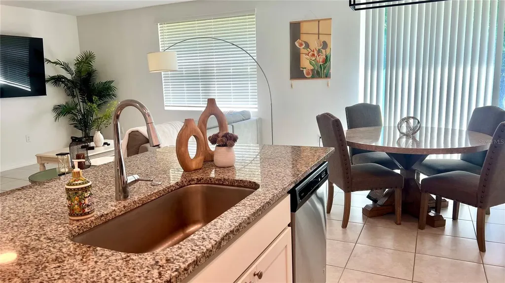 573 Vista Villages Boulevard Davenport FL 33896