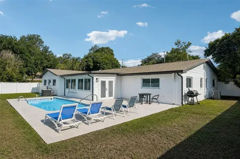 13700 86th Avenue Seminole FL 33776