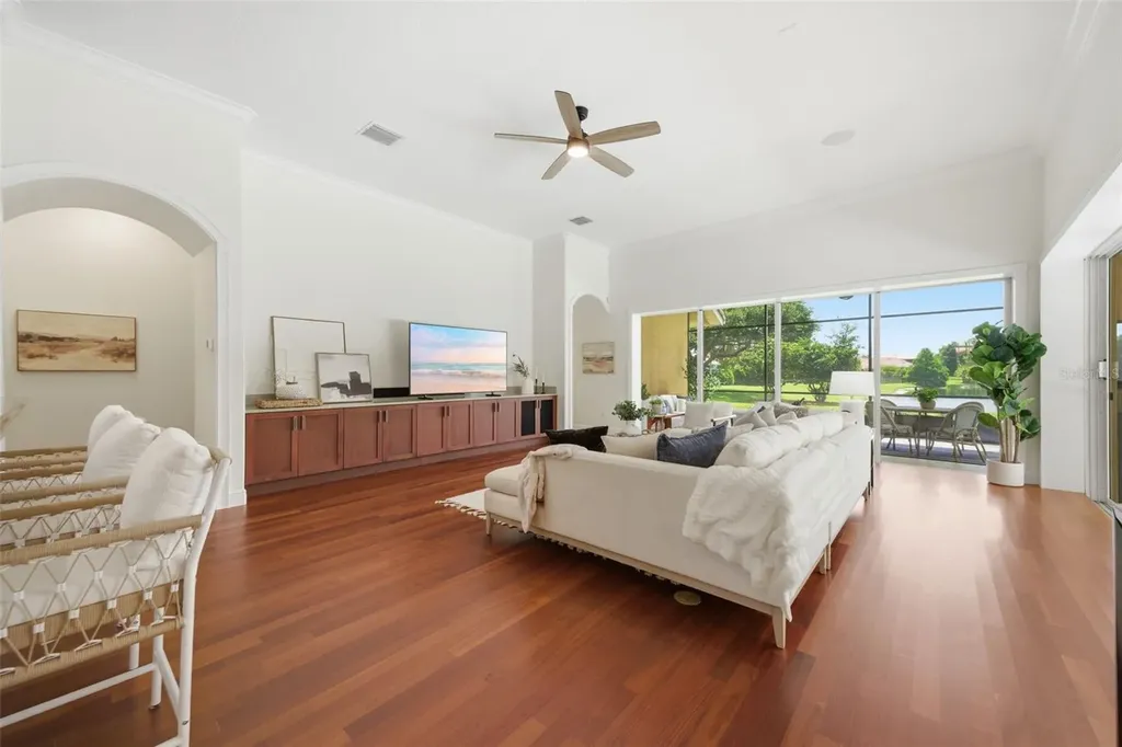 9409 Tree Tops Lake Road Tampa FL 33626