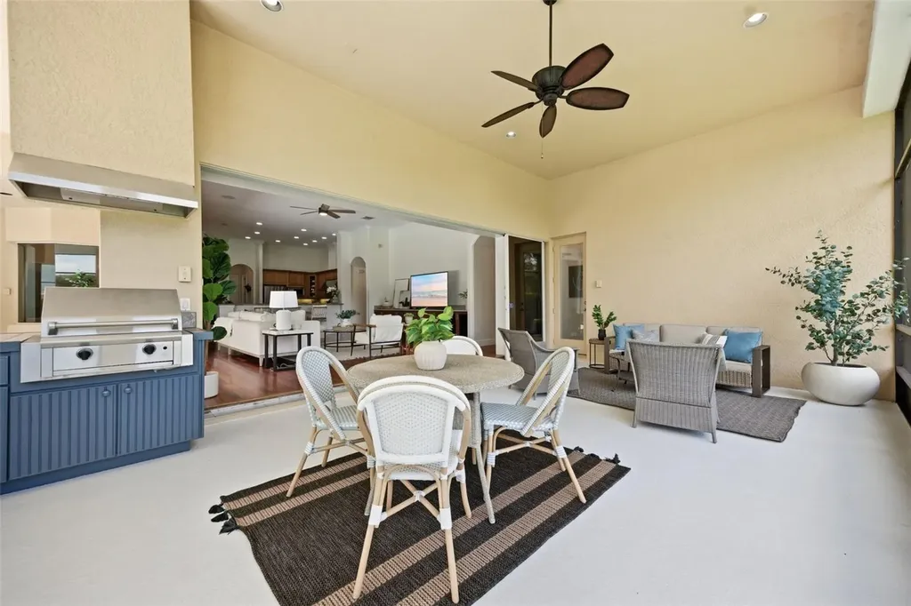 9409 Tree Tops Lake Road Tampa FL 33626