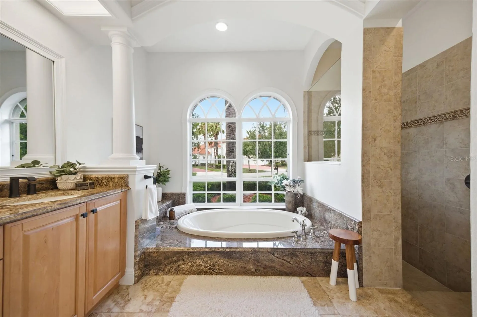 9409 Tree Tops Lake Road Tampa FL 33626