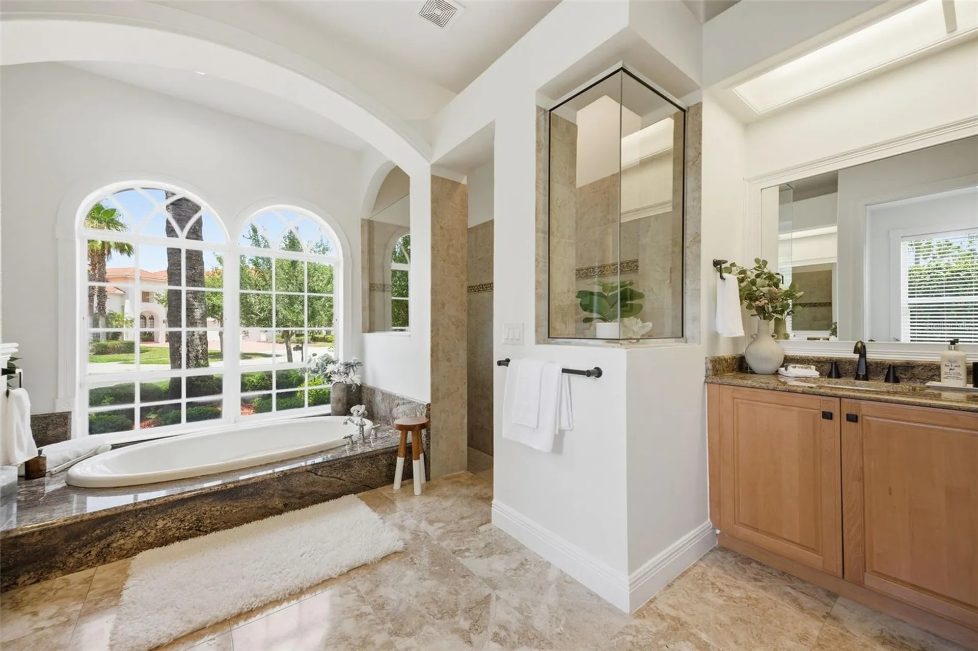 9409 Tree Tops Lake Road Tampa FL 33626