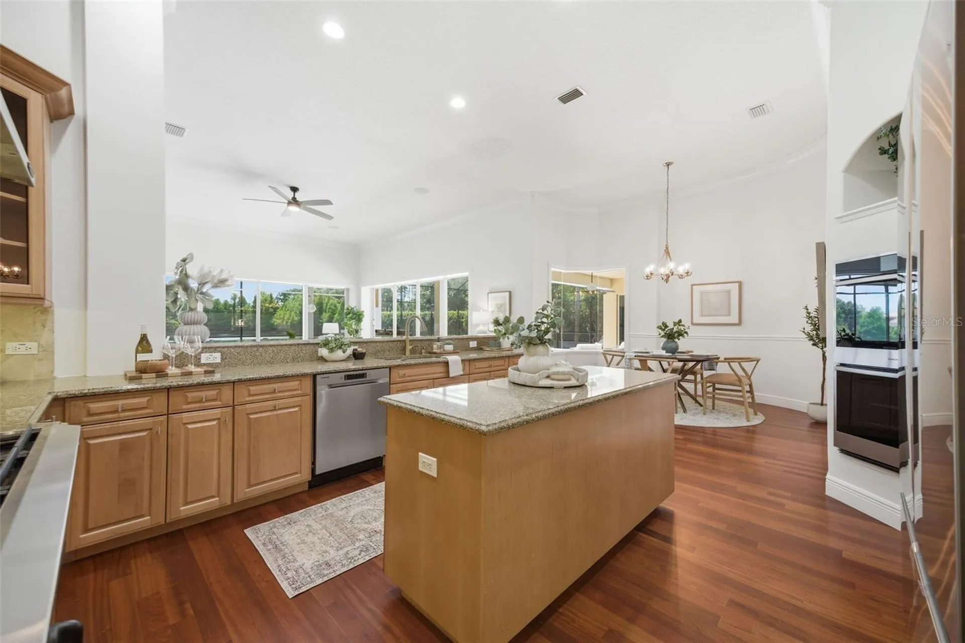 9409 Tree Tops Lake Road Tampa FL 33626