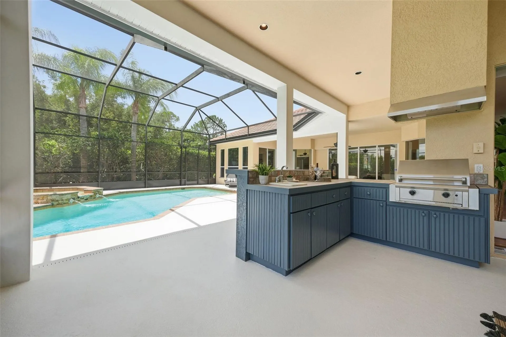 9409 Tree Tops Lake Road Tampa FL 33626