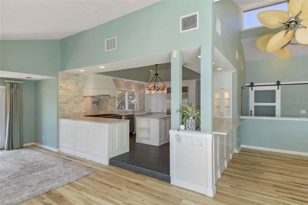 1215 Commodore Drive New Smyrna Beach FL 32168