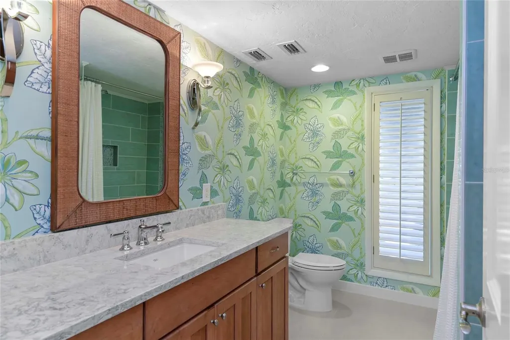 1215 Commodore Drive New Smyrna Beach FL 32168